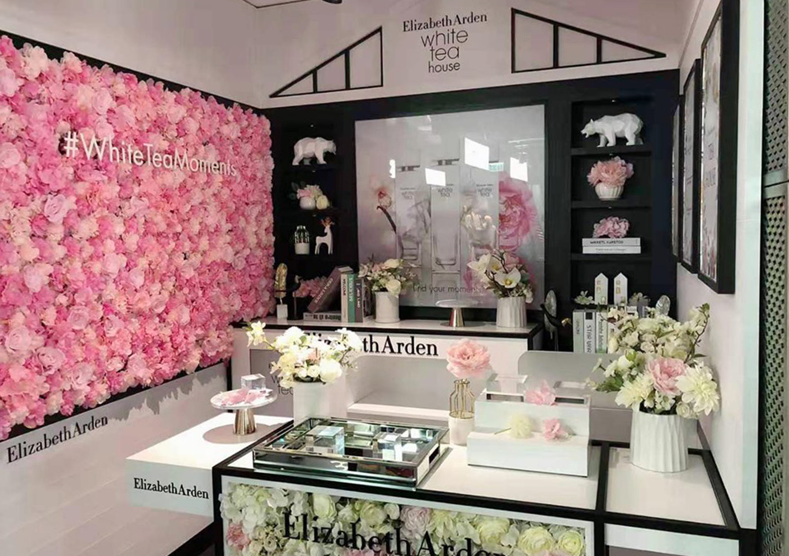 Elizabeth Arden Time Square Counter Production